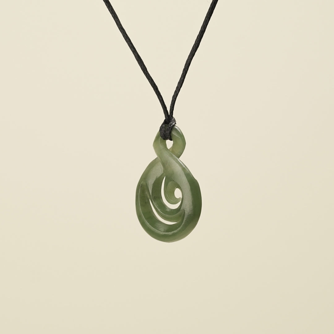 Pikorua Koru Pounamu Medium