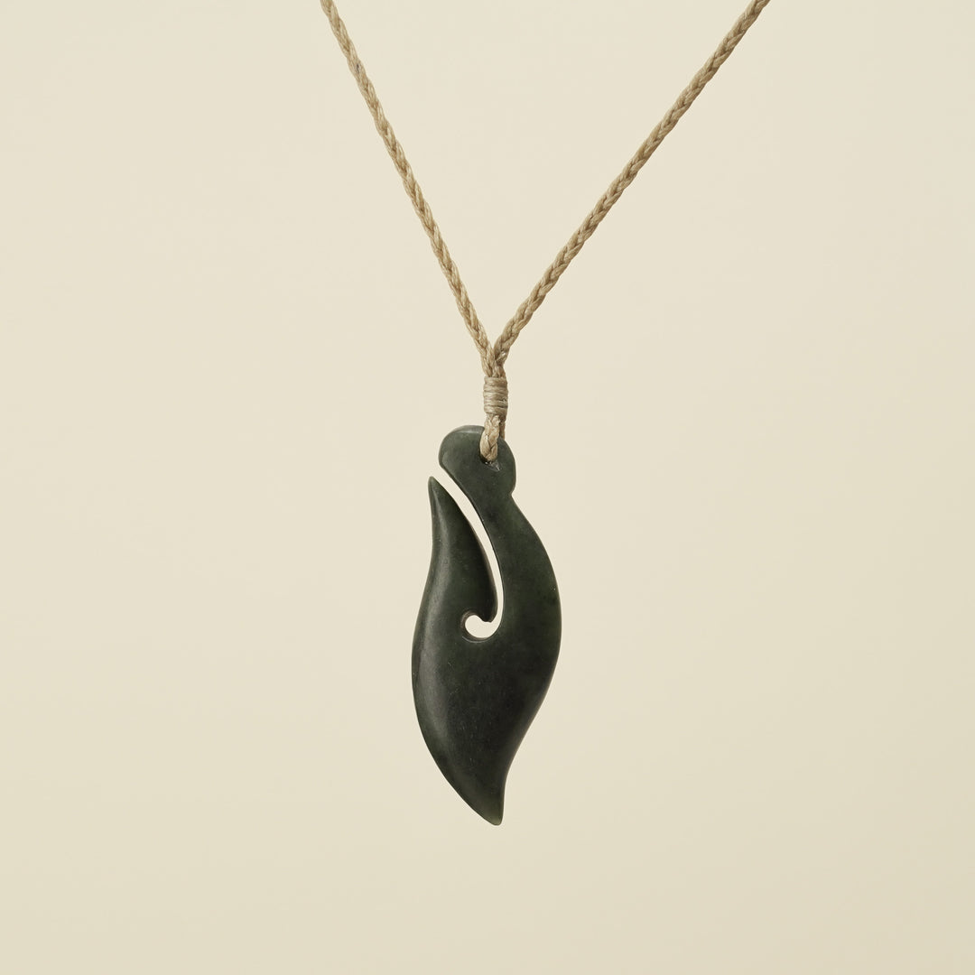 Hei Matau Kawakawa Small Pounamu Pendant, Tan Binding