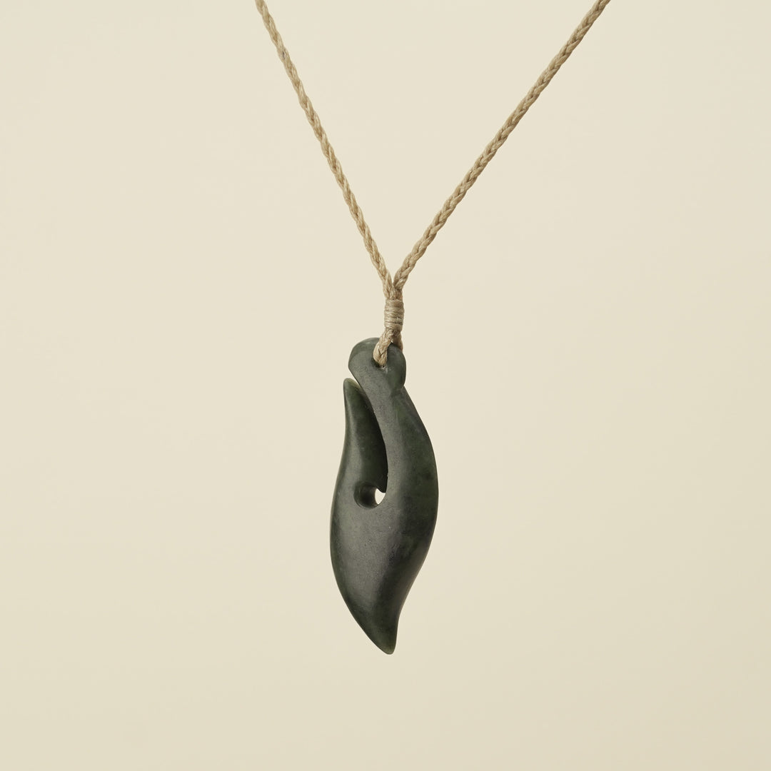 Hei Matau Kawakawa Small Pounamu Pendant, Tan Binding