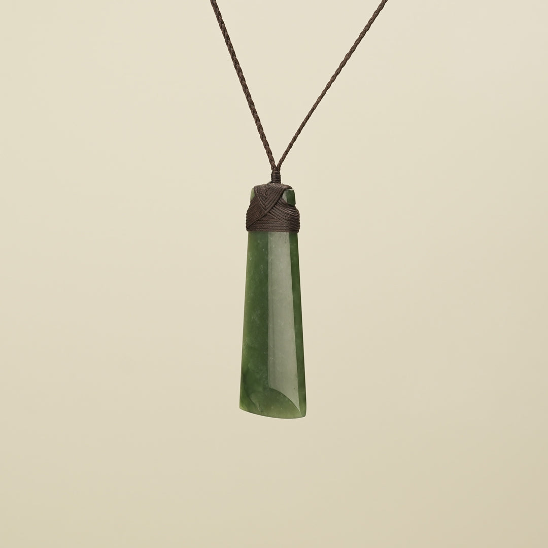Extra Large Kahurangi Pounamu Toki Brown Binding