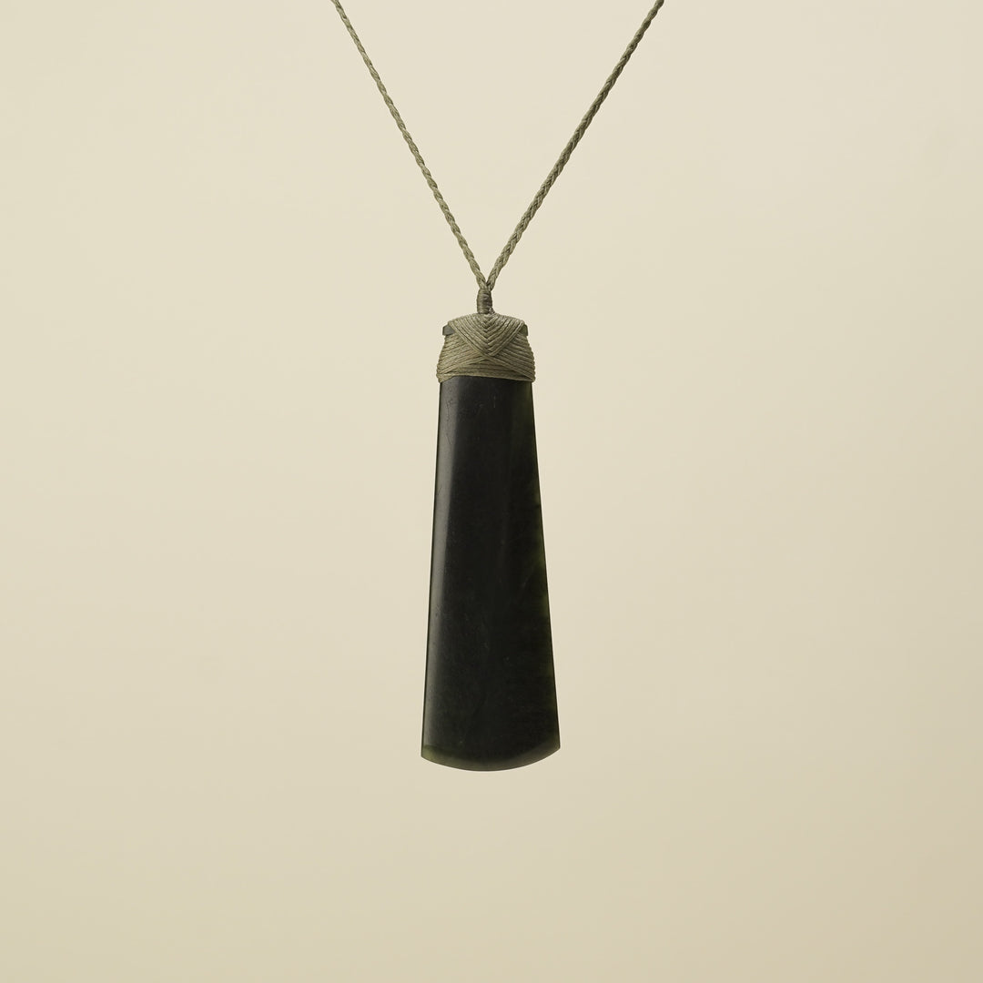 Toki Kawakawa Polished Pounamu XXL Khaki Binding
