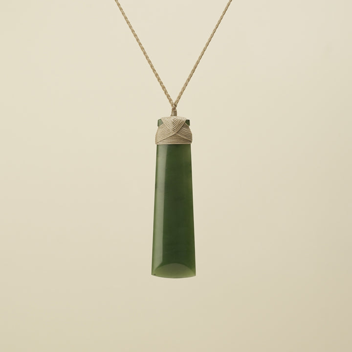 XXL Kahurangi Pounamu Toki Tan Binding