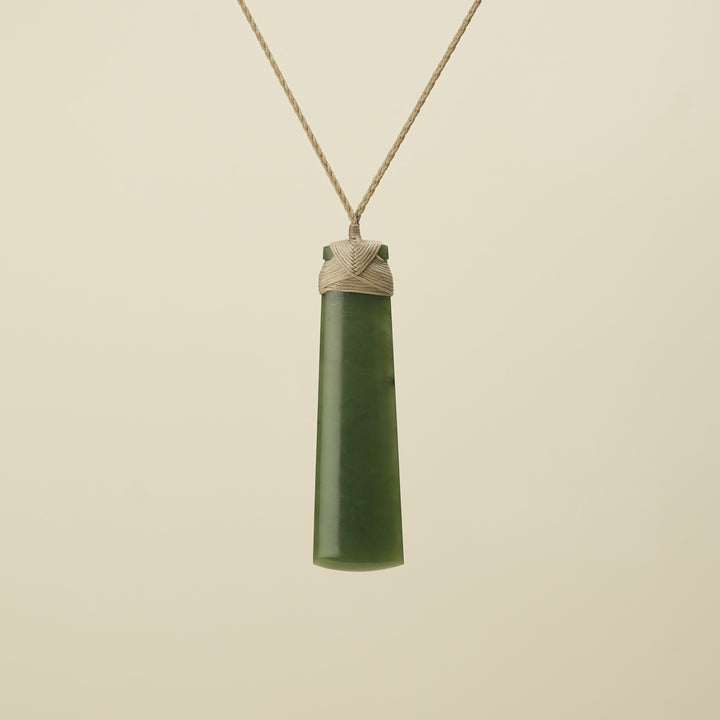XXL Kahurangi Pounamu Toki Tan Binding
