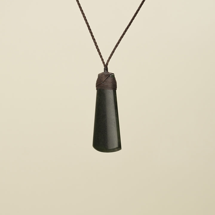 Toki Kawakawa Polished Pounamu Large Brown Binding