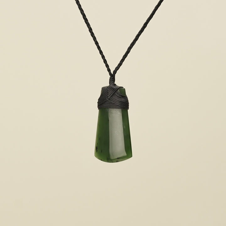Kawakawa Toki Small Pounamu Pendant Black Binding