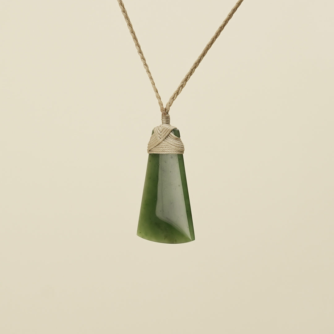 Kahurangi Toki Small Pounamu Pendant Tan Binding