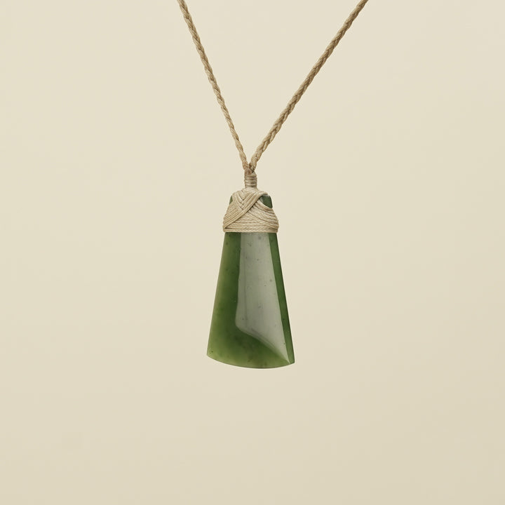 Kahurangi Toki Small Pounamu Pendant Tan Binding