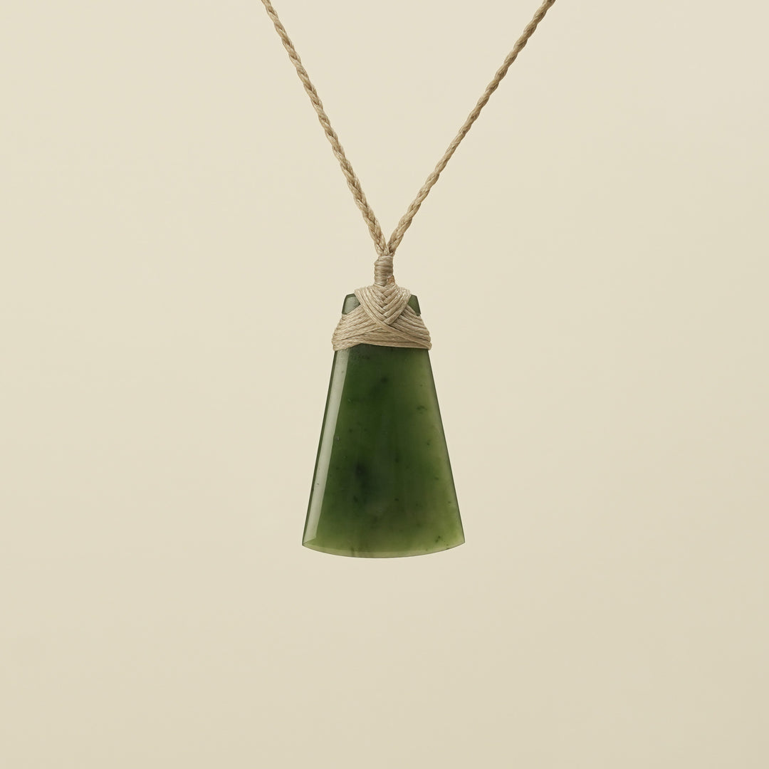 Kahurangi Toki Small Pounamu Pendant Tan Binding
