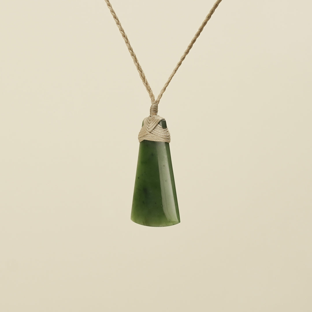 Kahurangi Toki Small Pounamu Pendant Tan Binding