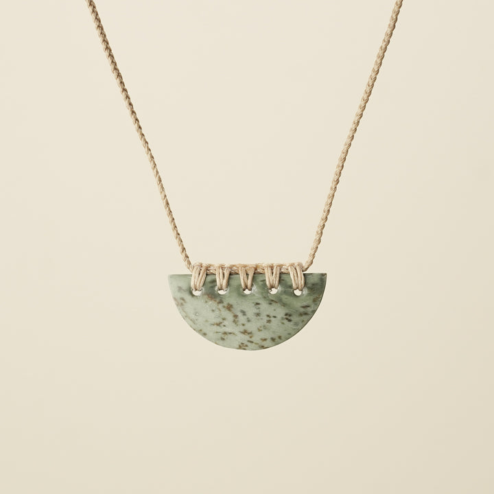 Kōuma Breastplate Kōkopu Pounamu Small Pendant