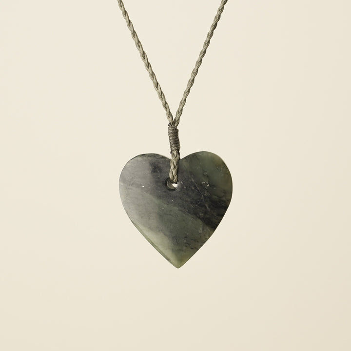 Manawa Heart Hapopo – Pounamu Small Medium Pendant