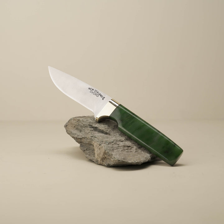 Pounamu Drop-Point Knife: Svord Carbon Steel, 10cm