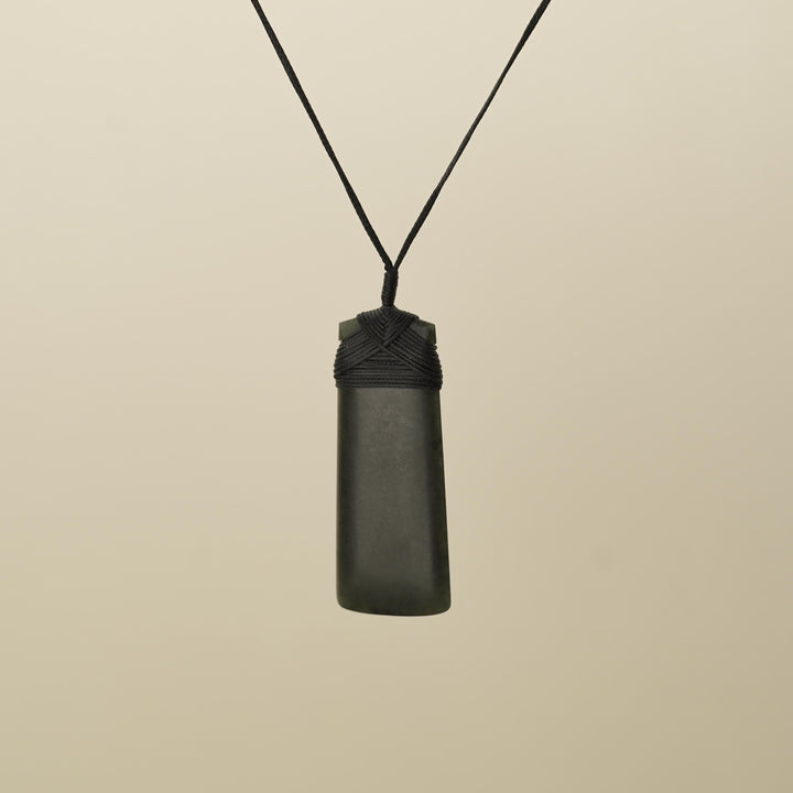 Dark Kawakawa Pounamu Toki Large