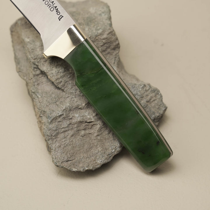 Pounamu Drop-Point Knife: Svord Carbon Steel, 10cm