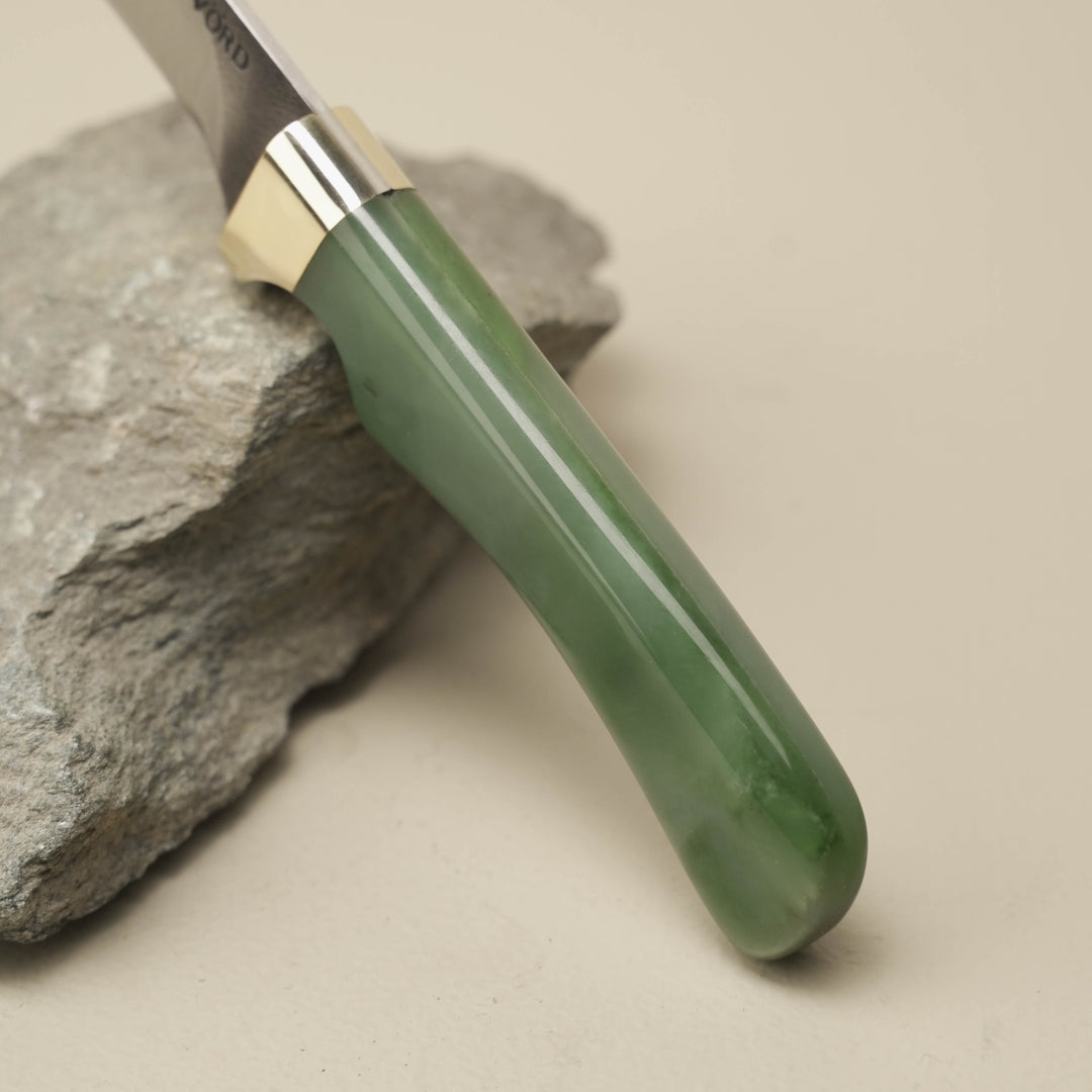 Pounamu Bird & Trout Knife Carbon Steel