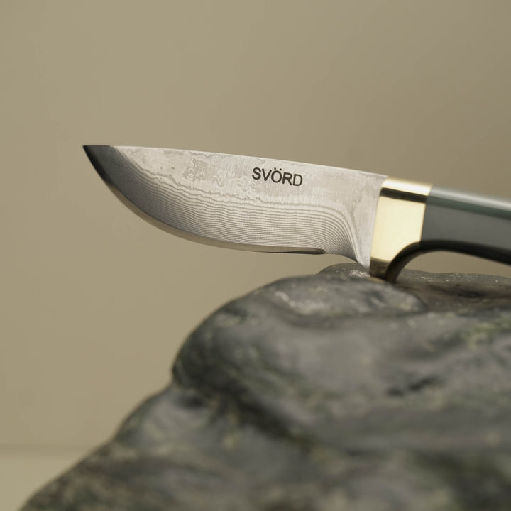 Greenstone Hunting Knife: Svord Damascus Blade