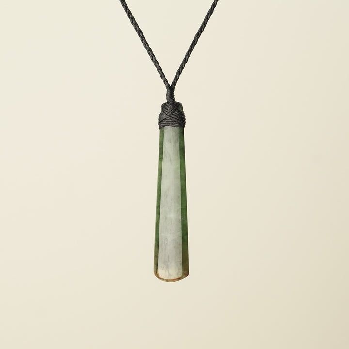 Toki – Flower Pounamu Medium Pendant