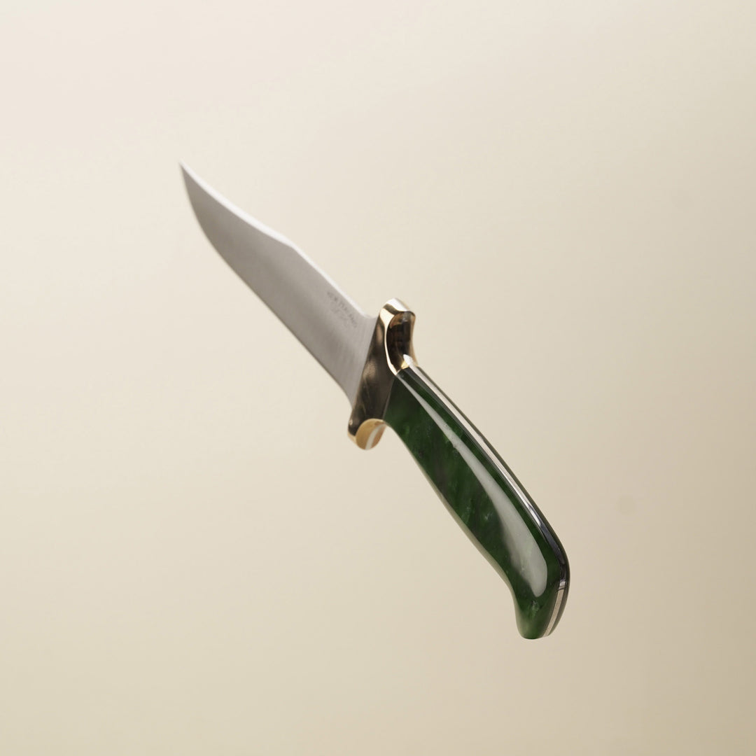 Pounamu Bowie Knife: Carbon Steel Blade 16.5cm