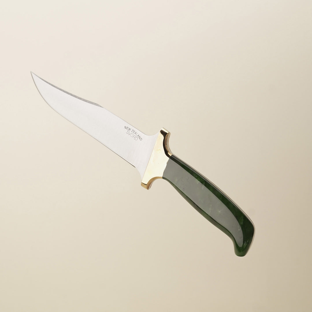 Pounamu Bowie Knife: Carbon Steel Blade 16.5cm