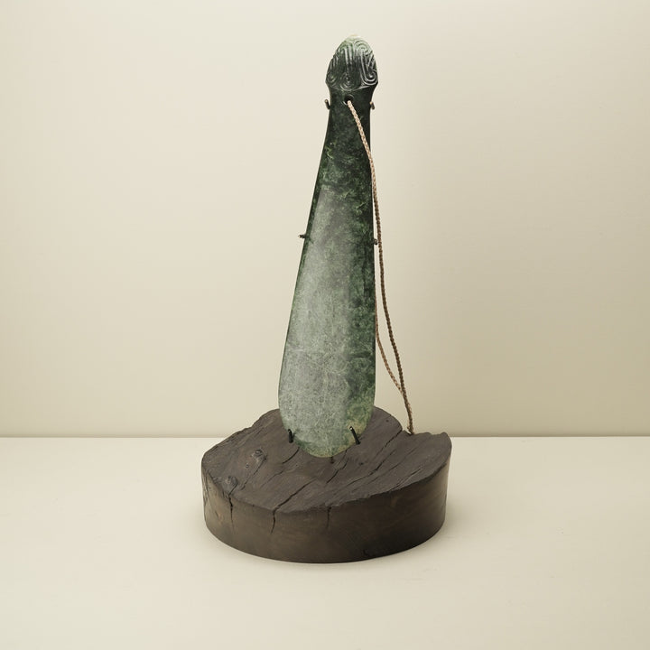 Mere Pounamu Sculpture Kawakawa & Kauri Base