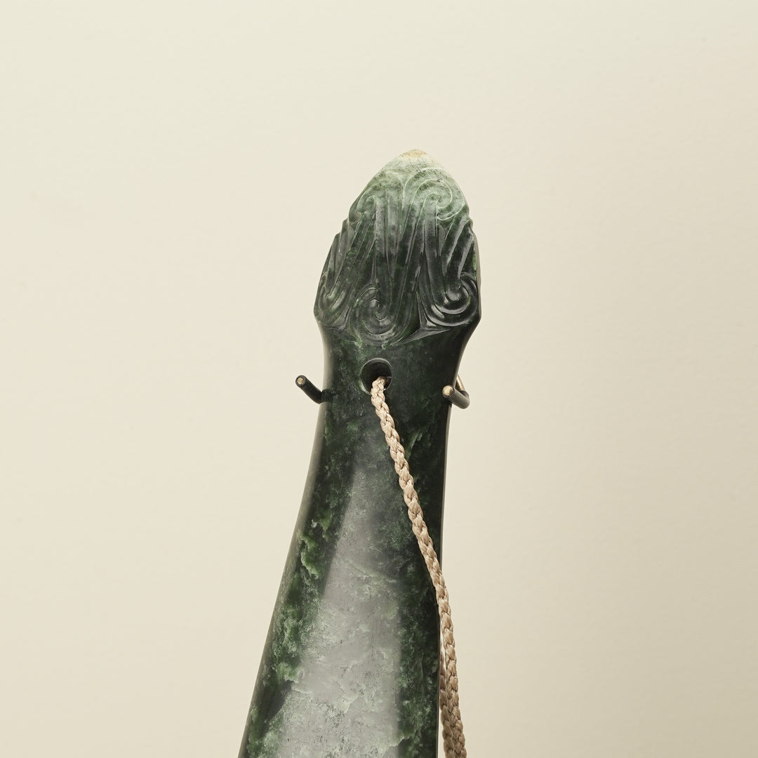 Mere Pounamu Sculpture Kawakawa & Kauri Base