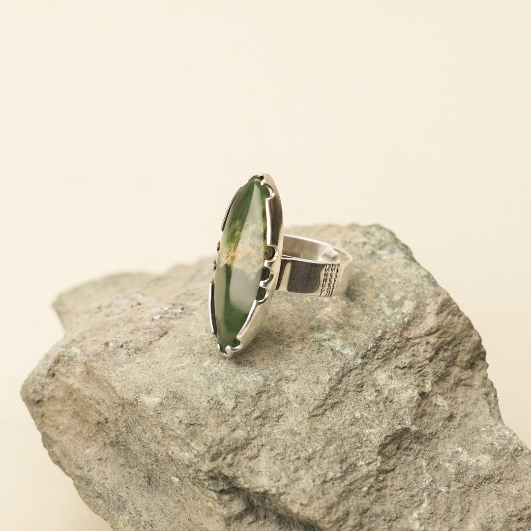 Flower Pounamu Sliver Ring