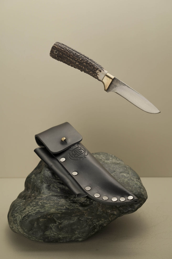 NZ Stag Antler Bird & Trout Knife: Svord Carbon Steel 9cm