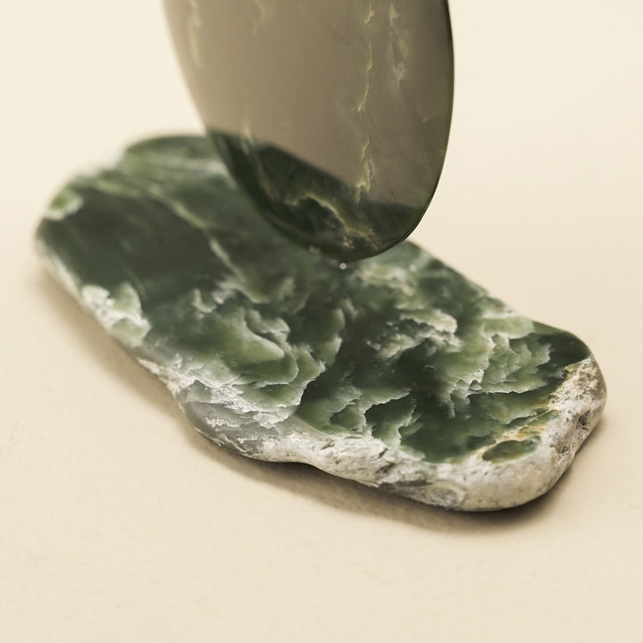 Porowhita Disc Pounamu Sculpture 8cm