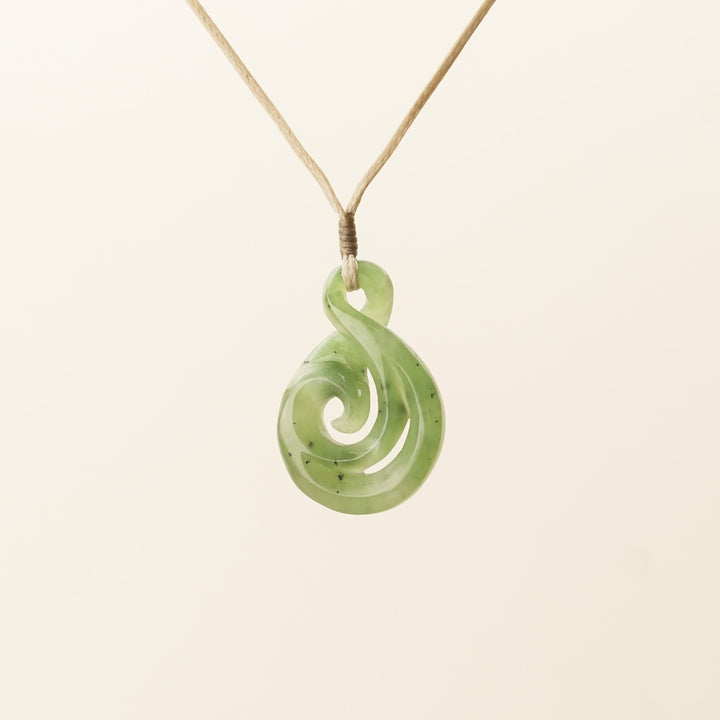 Pikorua Koru Pounamu Medium Pendant