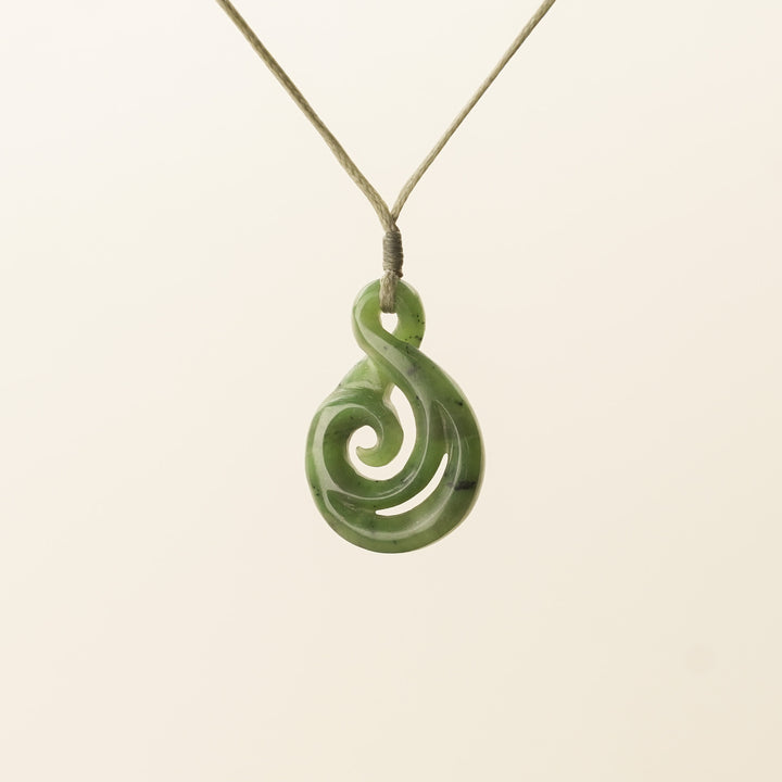 Pikorua Koru Pounamu Medium Pendant