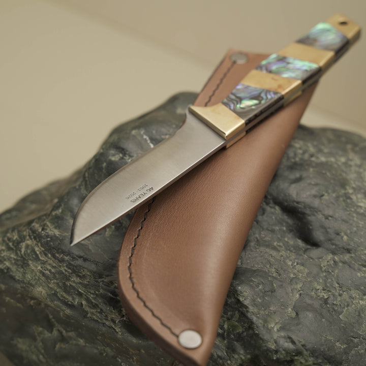 NZ Pāua & Brass Hunting Knife: Svord Carbon Steel — 45th Anniversary Limited Edition