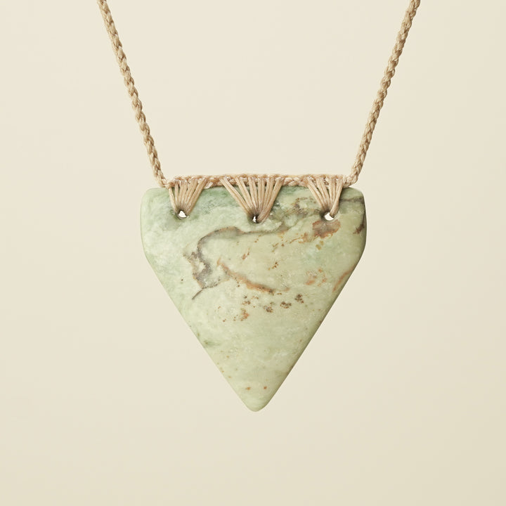 Niho Maunga Raukaraka Large Pounamu Pendant