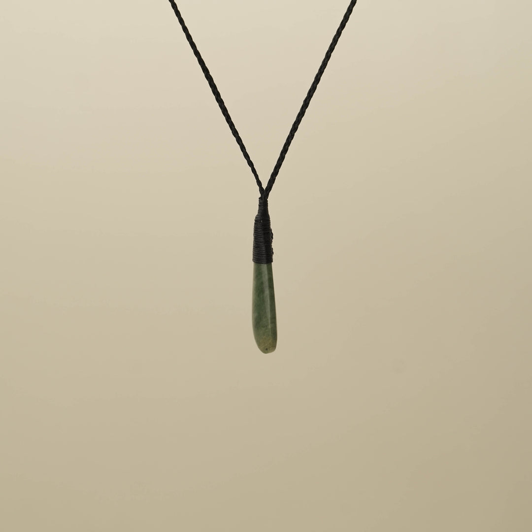 Raukaraka XS Roimata Pounamu Pendant, Black Binding