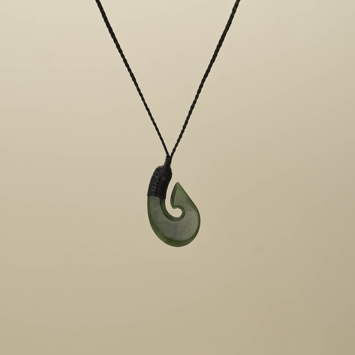 Kahurangi Small Hei Matau Pounamu Pendant