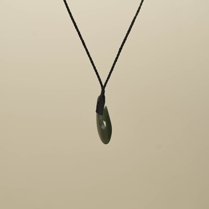 Kahurangi Small Hei Matau Pounamu Pendant