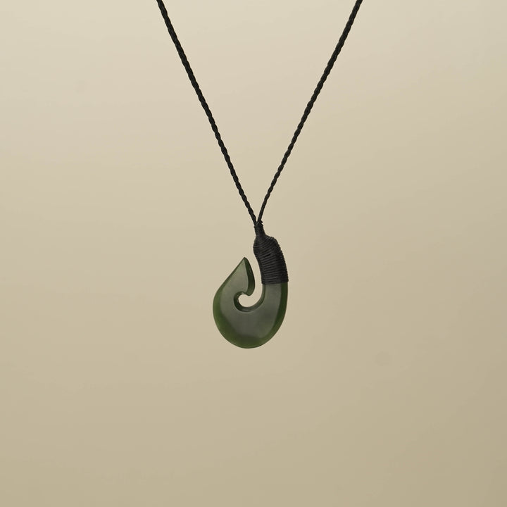 Kahurangi Small Hei Matau Pounamu Pendant