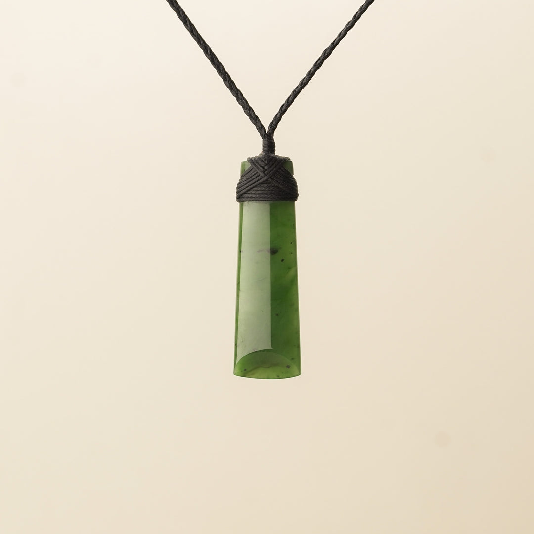 Small Toki Pounamu Pendant, Black Binding
