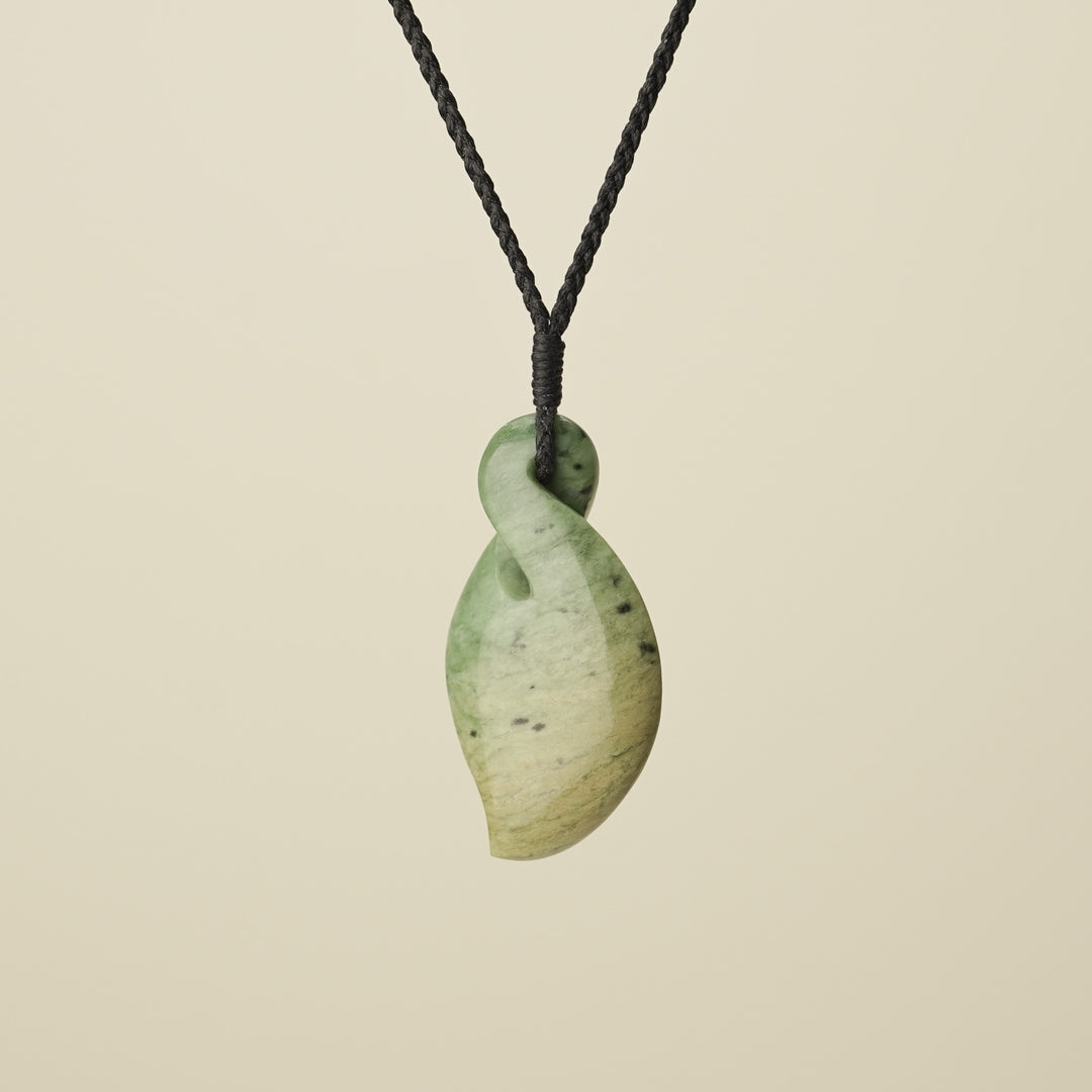 Pikorua Raukaraka Pounamu Large Pendant