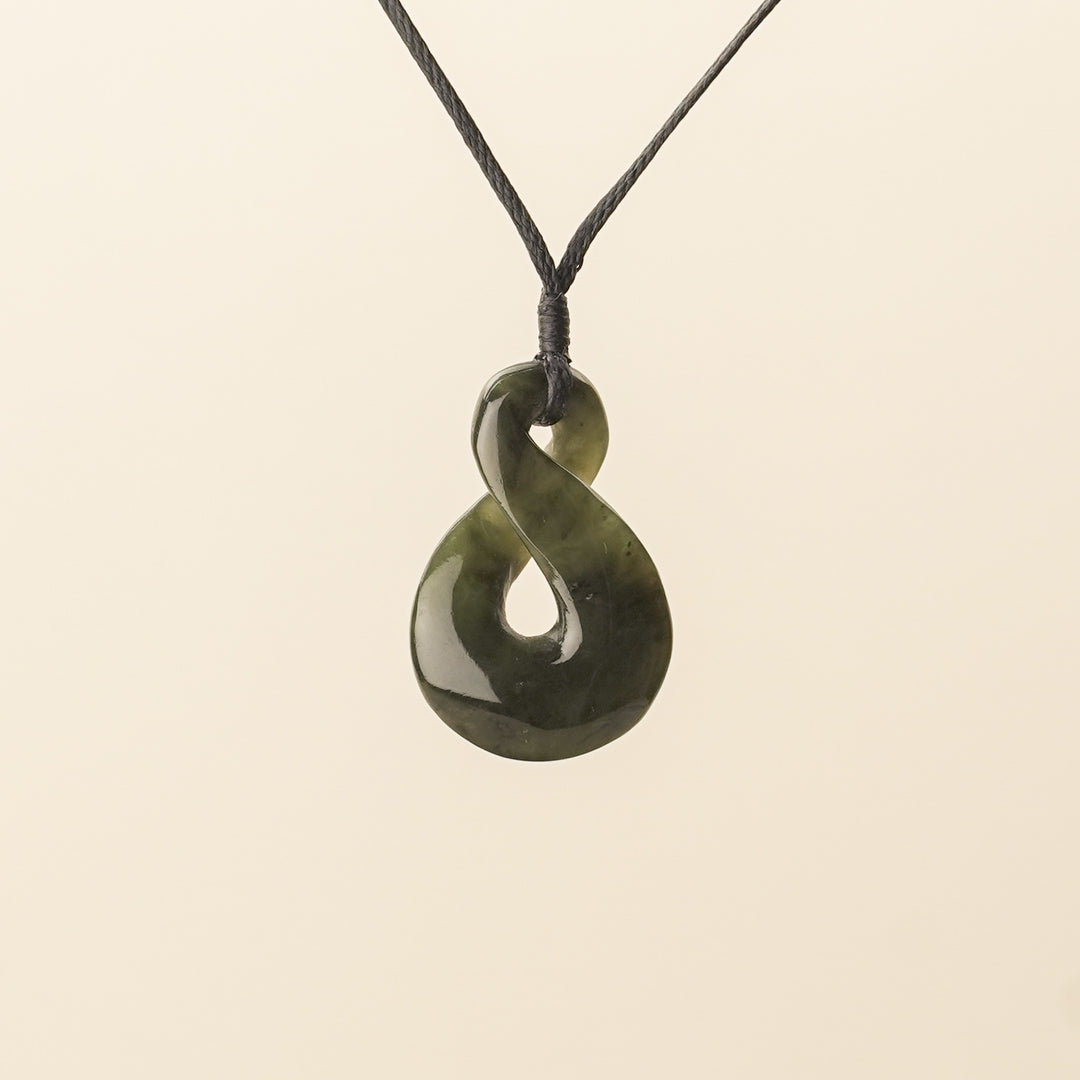 Pikorua Pounamu Medium Pendant
