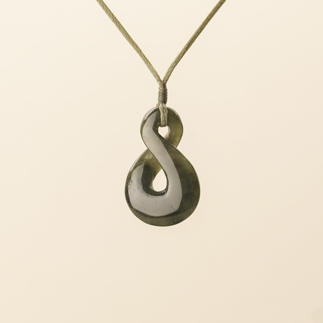 Pikorua Pounamu Medium Pendant