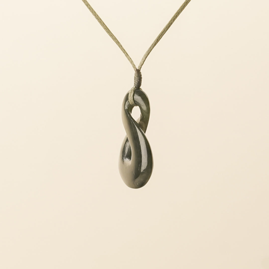Pikorua Pounamu Medium Pendant