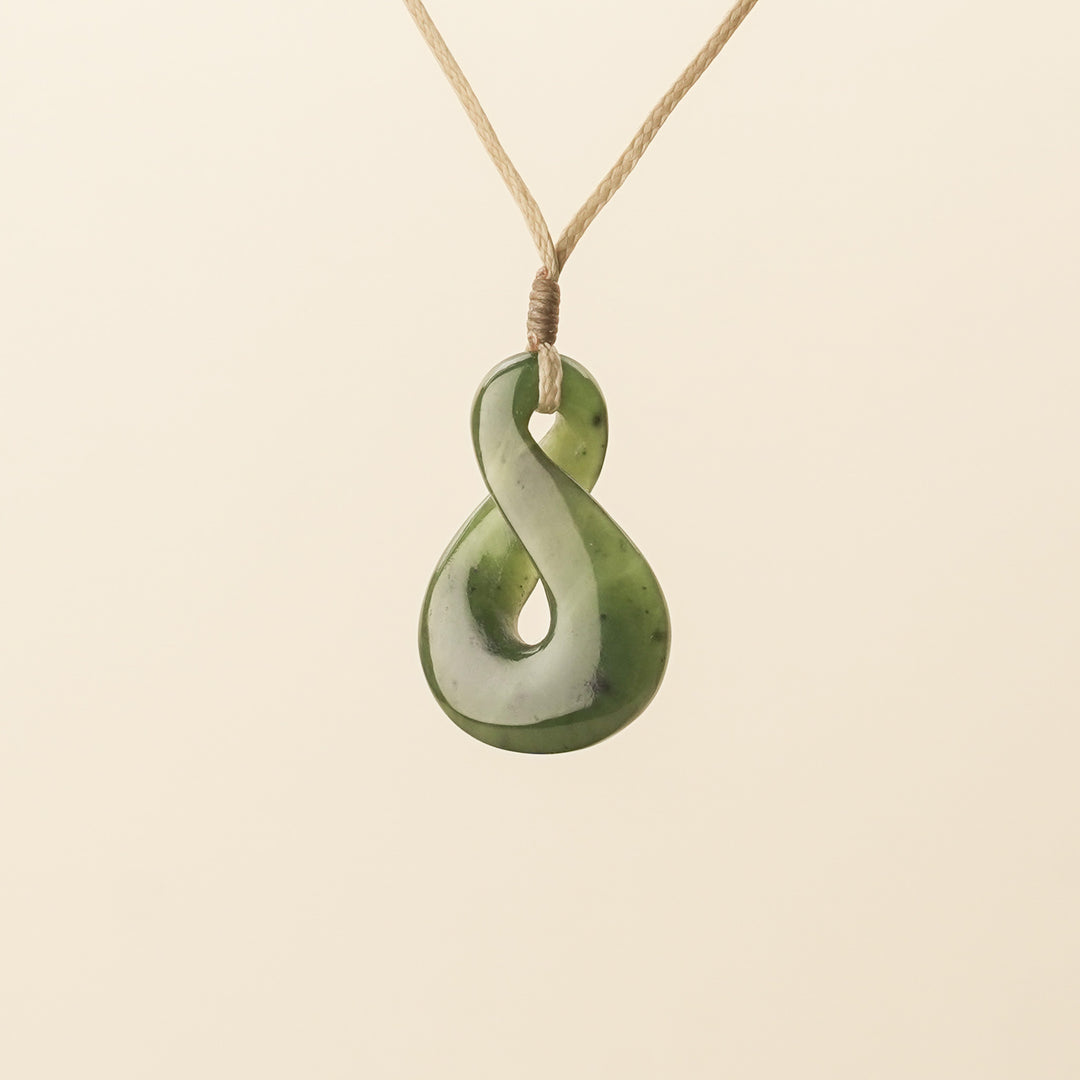 Pikorua Pounamu Medium Pendant