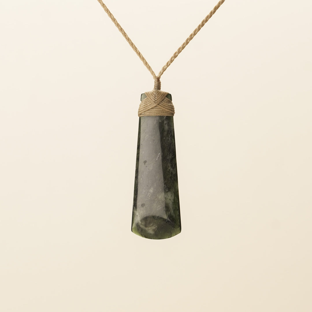 Tangiwai Large Toki Pounamu Pendant