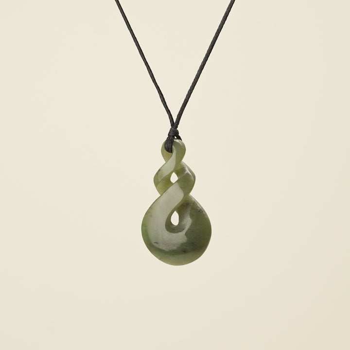 Pikorua Pounamu Medium Pendant