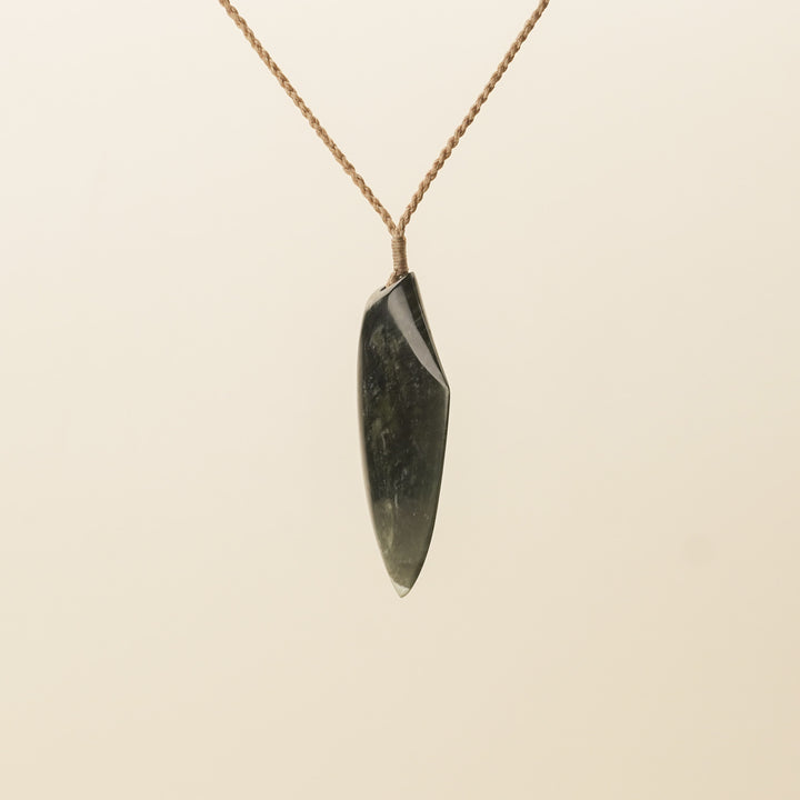 Tangiwai Large Niho Pounamu Pendant