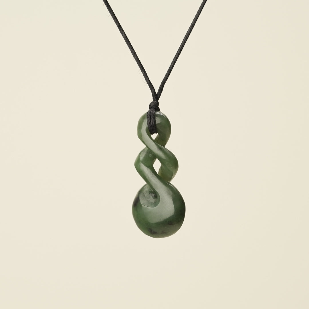 Double Kawakawa Pikorua – Pounamu Medium, Black Binding
