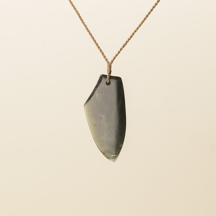 Tangiwai Large Niho Pounamu Pendant