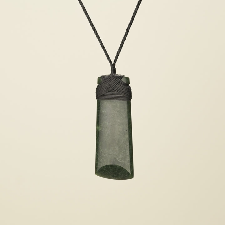 Toki – Kawakawa Pounamu Extra Large Pendant