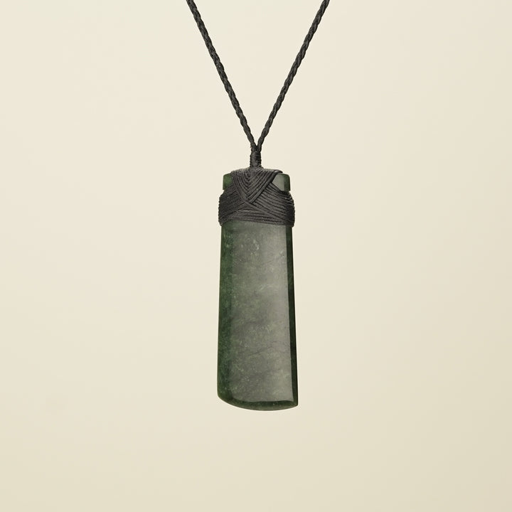 Toki – Kawakawa Pounamu Extra Large Pendant