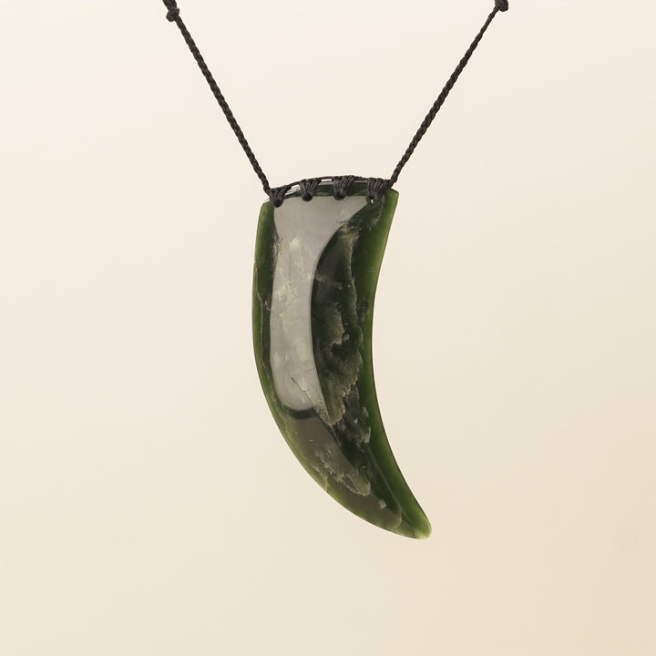 Tangiwai XL Niho Pounamu Pendant